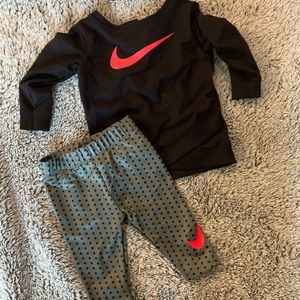 Nike dry fit baby girl set 3-8m